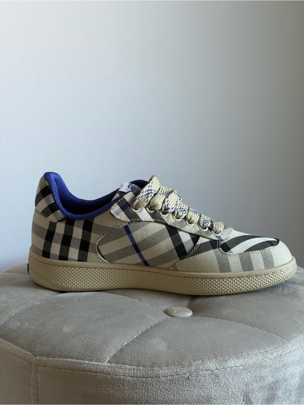 Burberry Check Low Top Sneaker - Picture 11 of 14